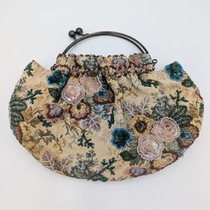 Vintage Beaded Tapestry Floral Purse